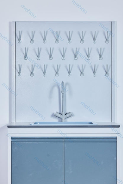 Wash tables metal